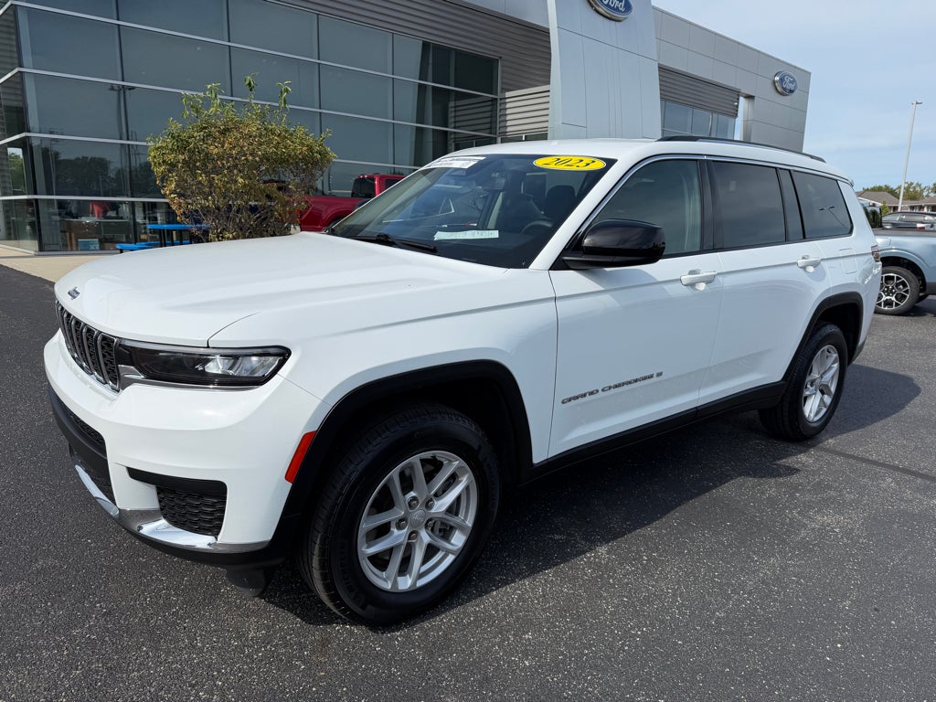 2023 Jeep Grand Cherokee L Laredo