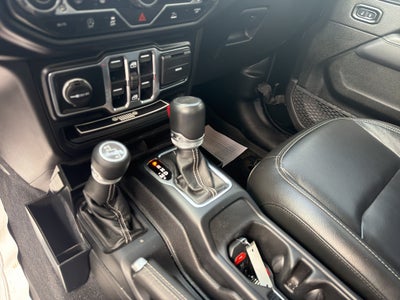 2022 Jeep Gladiator Overland