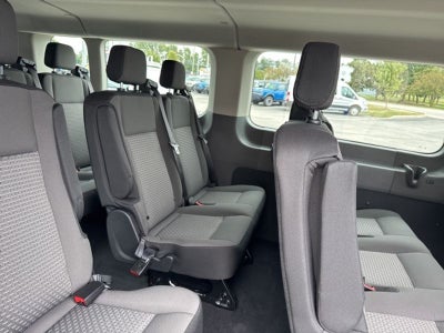 2025 Ford Transit Wagon XLT