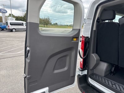 2025 Ford Transit Wagon XLT