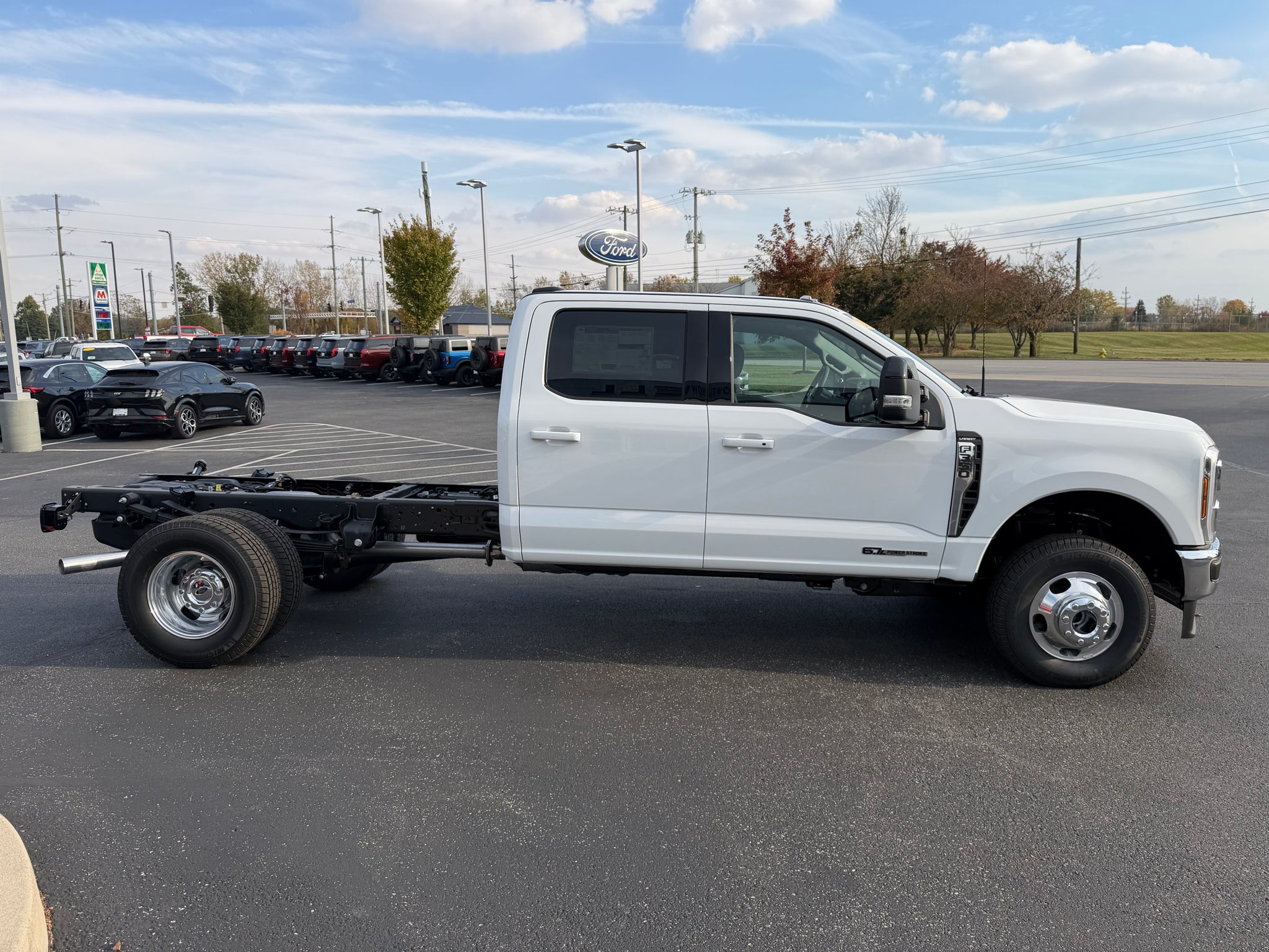 2027 Ford F-350 XL