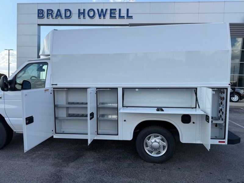 2026 Ford Econoline Base