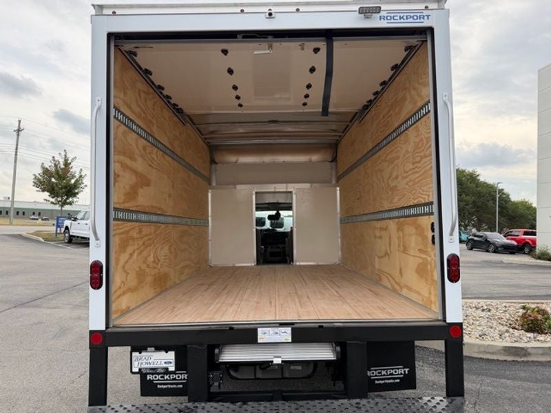 2026 Ford E-450 Super Duty Base