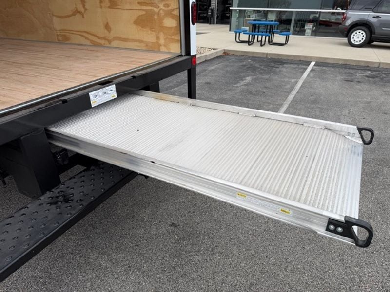 2026 Ford E-450 Super Duty Base