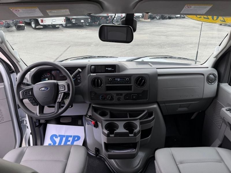 2026 Ford E-450 Super Duty Base