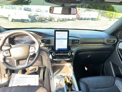 2023 Ford Explorer Platinum