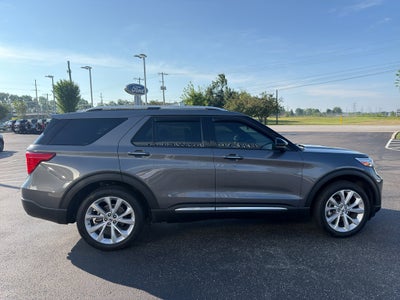 2023 Ford Explorer Platinum