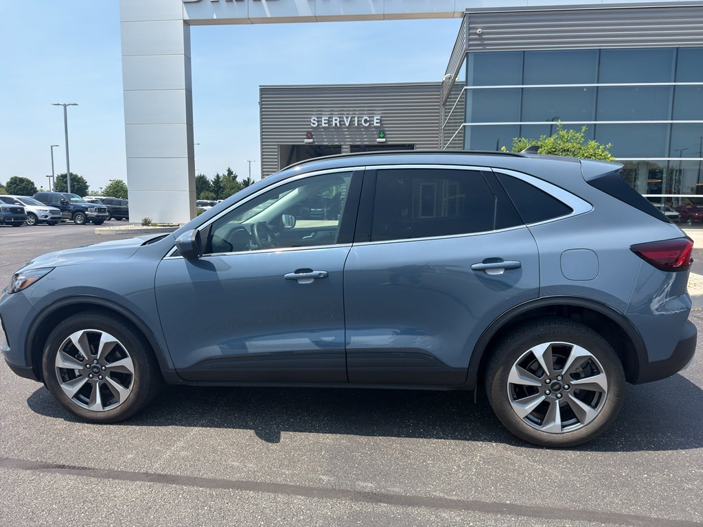 2023 Ford Escape Platinum