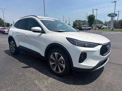 2025 Ford Escape Platinum