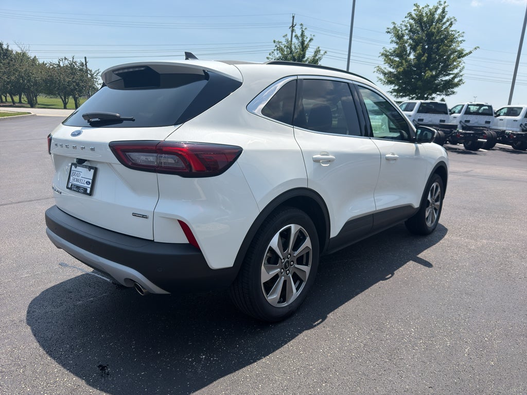 2025 Ford Escape Platinum