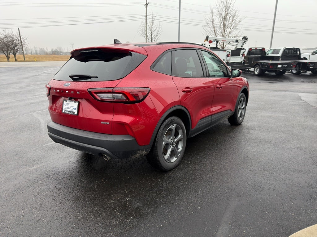 2025 Ford Escape ST-Line Select