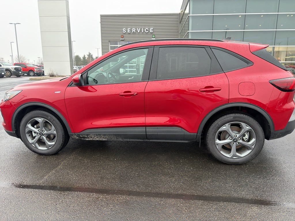 2025 Ford Escape ST-Line Select