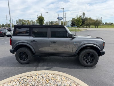 2022 Ford Bronco Black Diamond