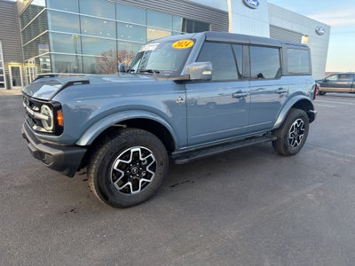 2024 Ford Bronco Outer Banks