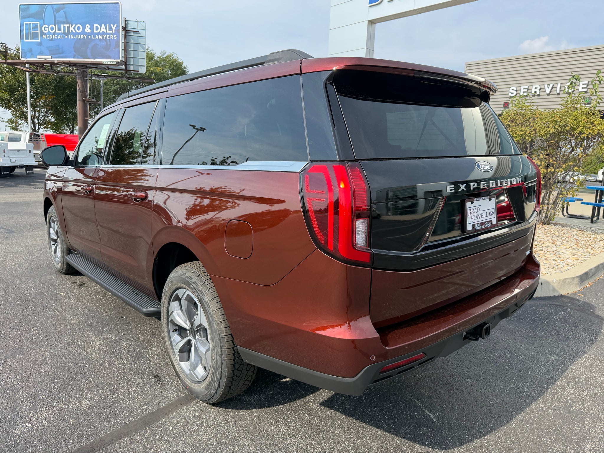 2027 Ford Expedition MAX Active
