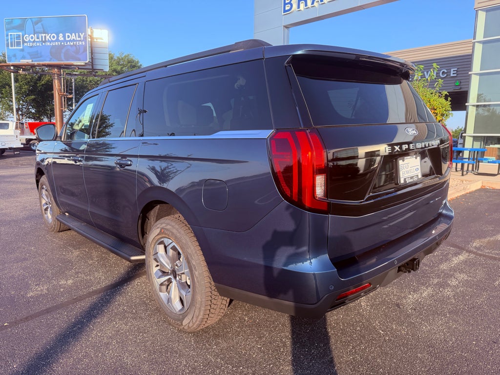 2027 Ford Expedition MAX Active