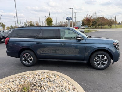 2027 Ford Expedition MAX Active
