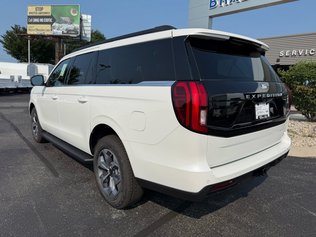 2027 Ford Expedition MAX Active