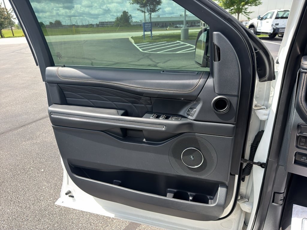 2024 Ford Expedition MAX Platinum