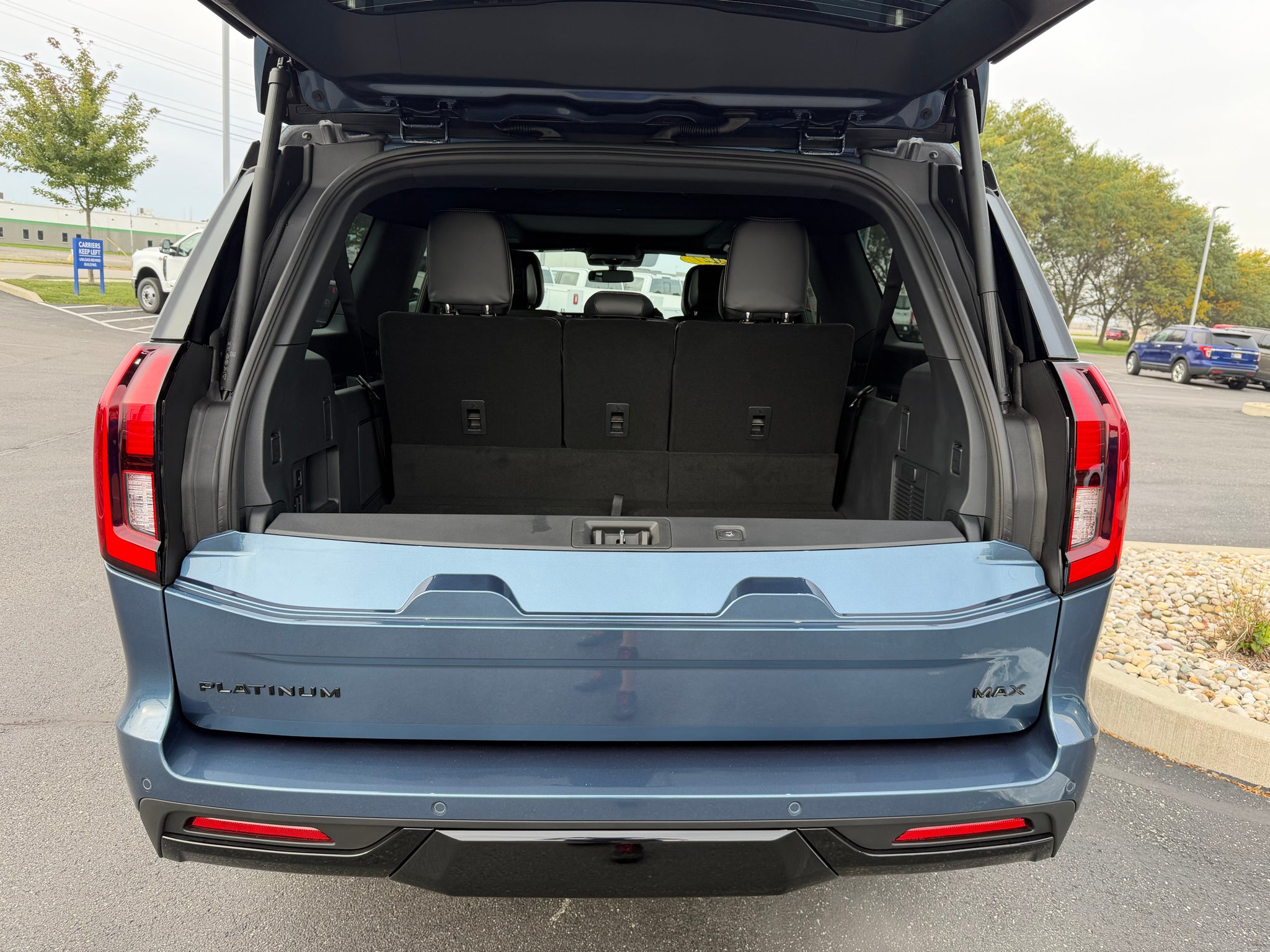 2027 Ford Expedition MAX Platinum