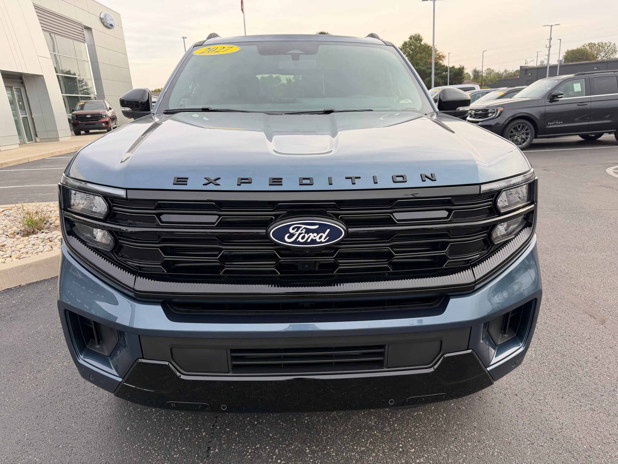 2027 Ford Expedition MAX Platinum