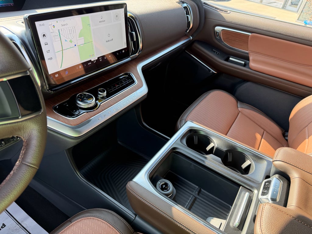 2026 Ford Expedition MAX King Ranch