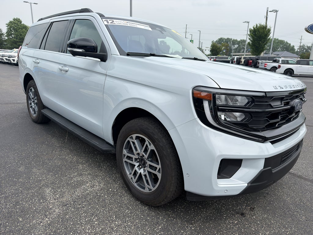 2025 Ford Expedition Active