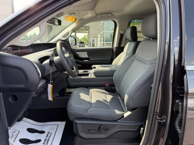 2027 Ford Expedition Active