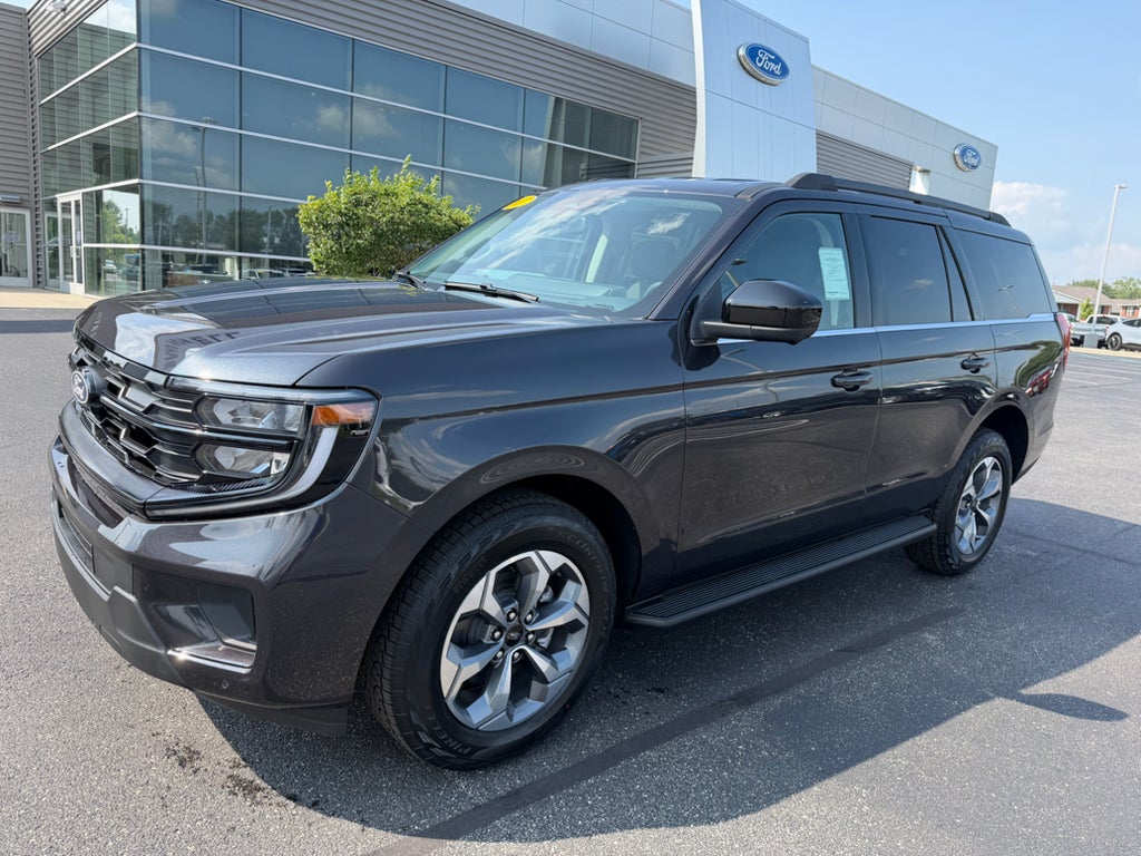 2027 Ford Expedition Active