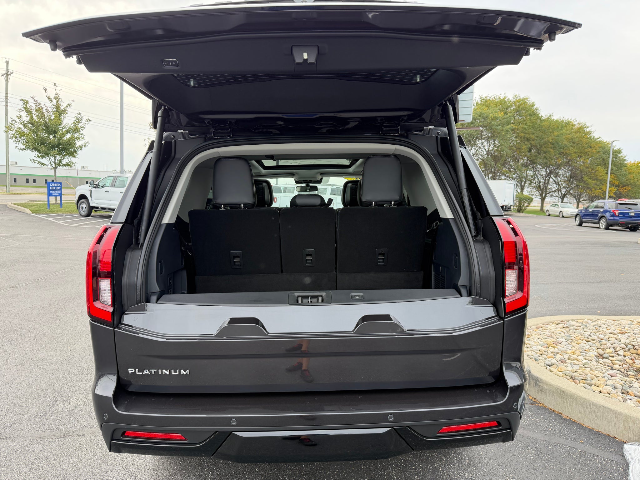 2027 Ford Expedition Platinum