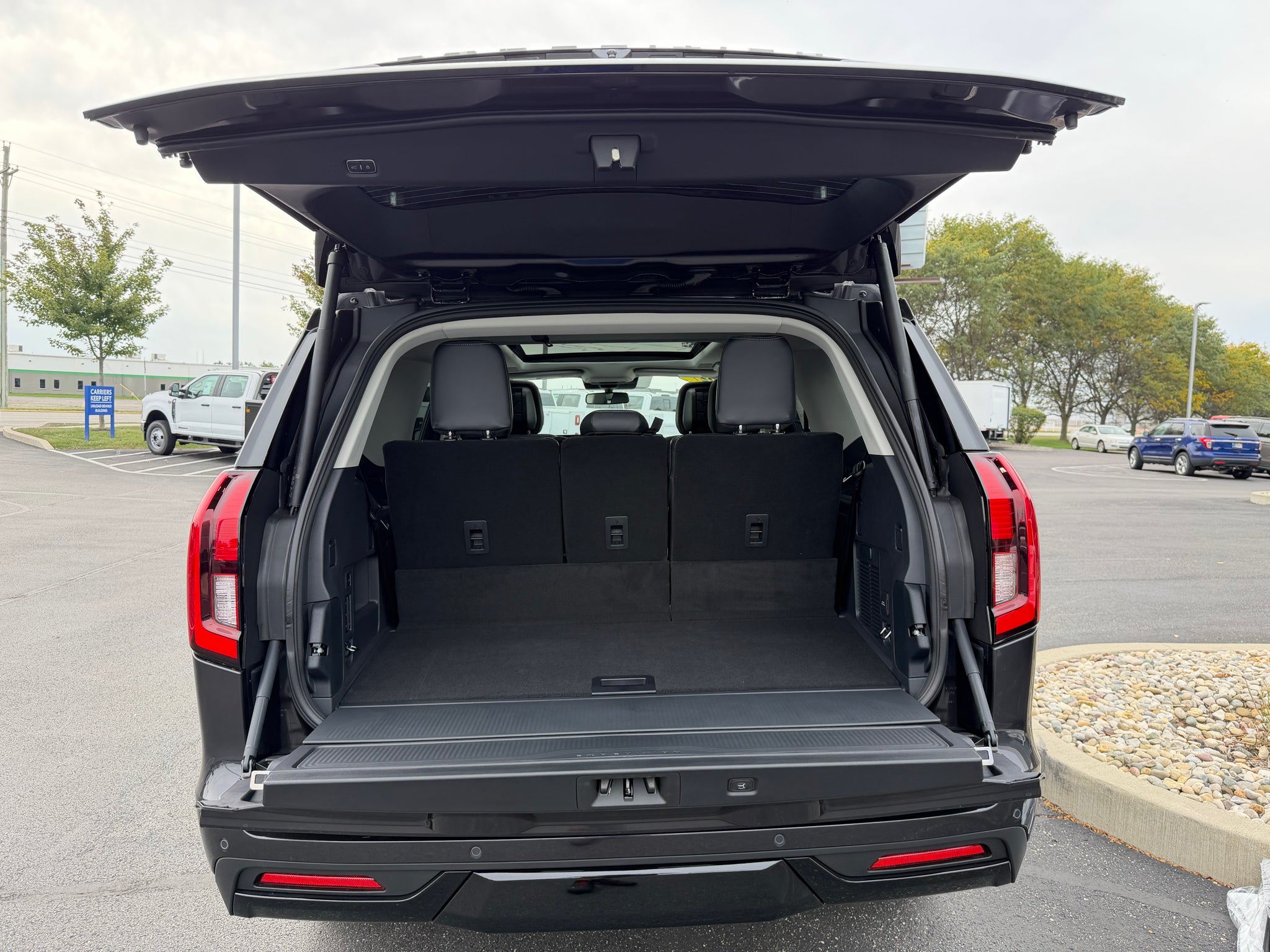 2027 Ford Expedition Platinum