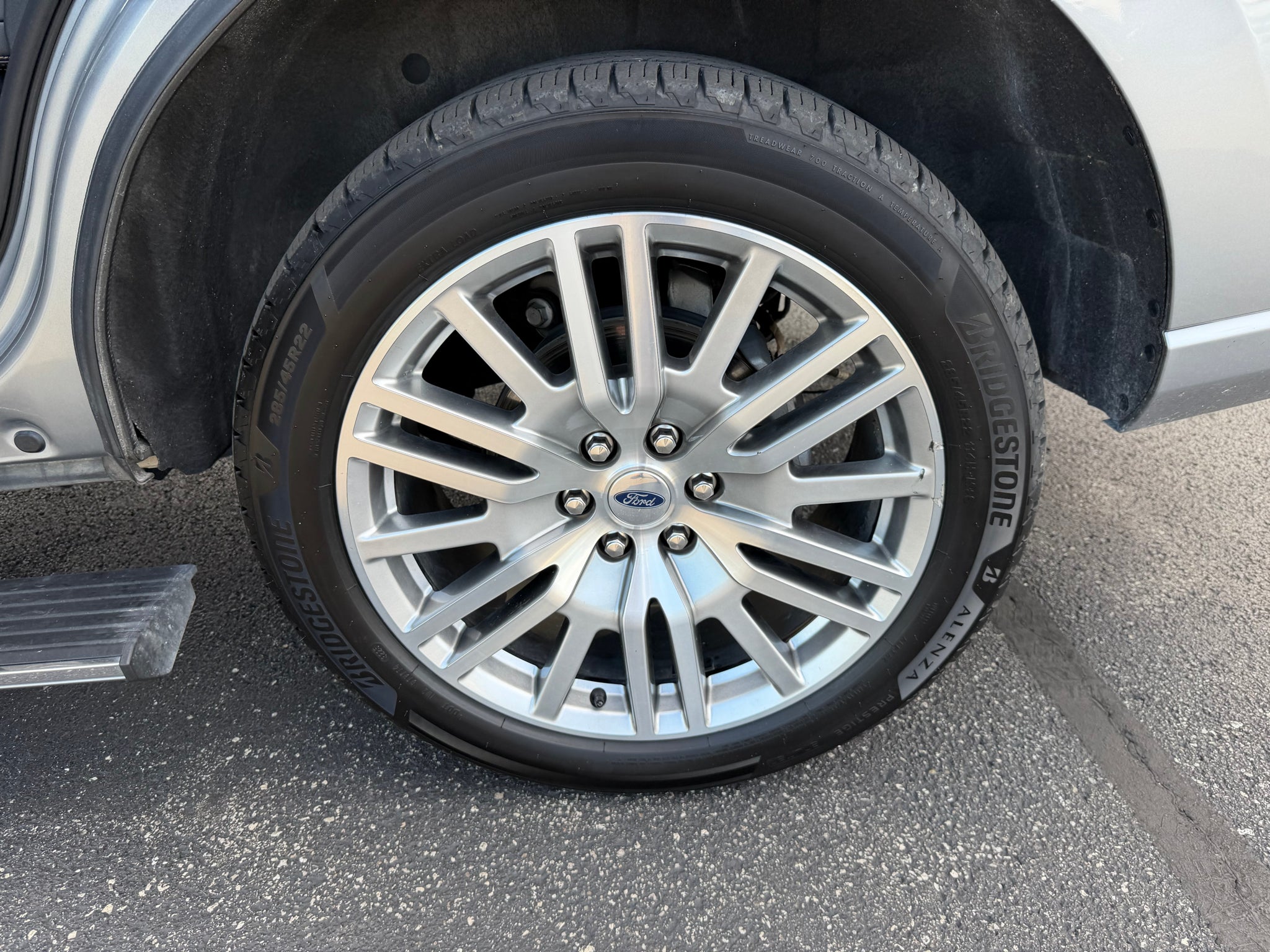 2024 Ford Expedition Platinum