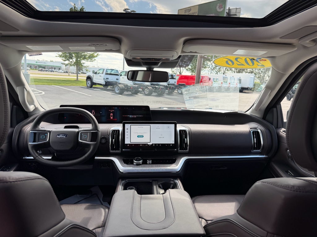 2026 Ford Expedition Platinum