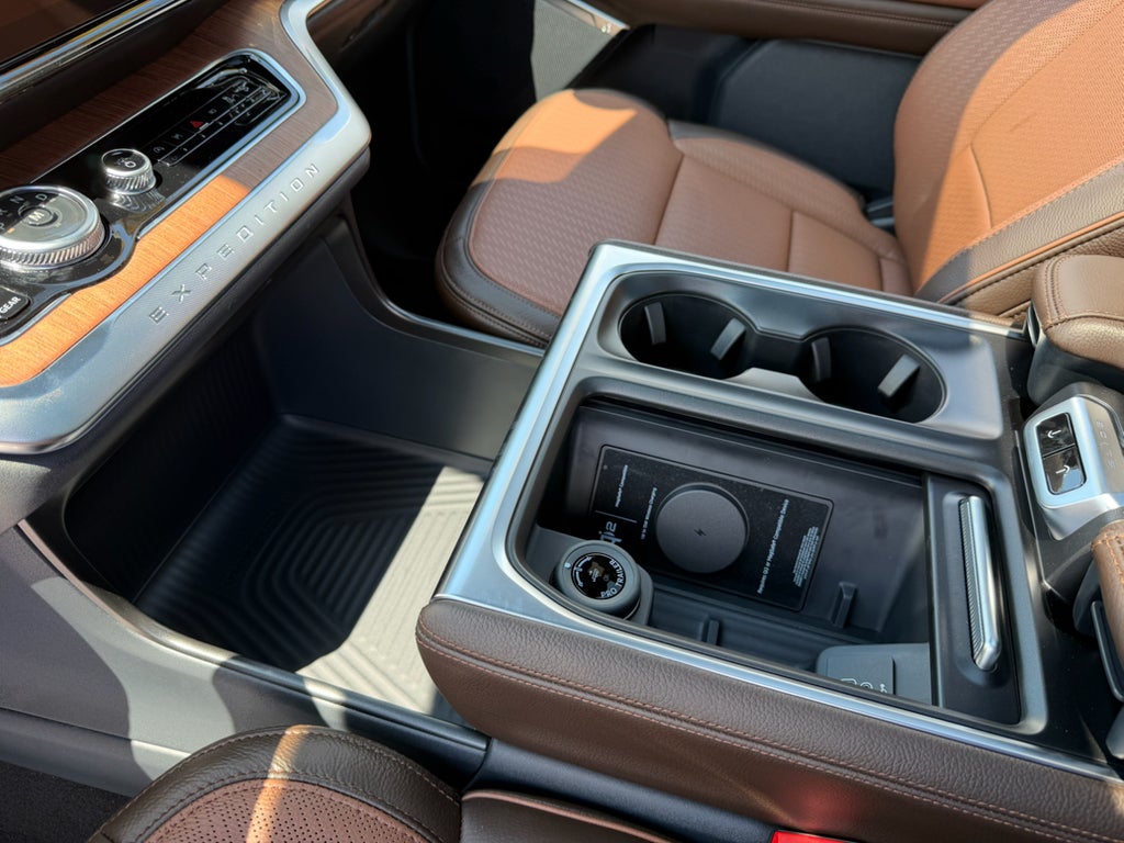 2027 Ford Expedition King Ranch