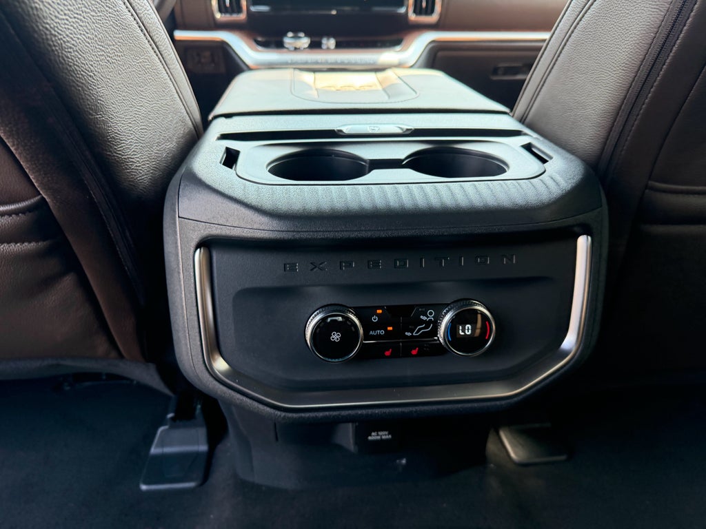 2027 Ford Expedition King Ranch