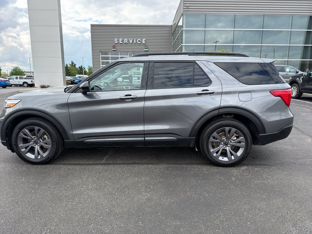 2023 Ford Explorer XLT