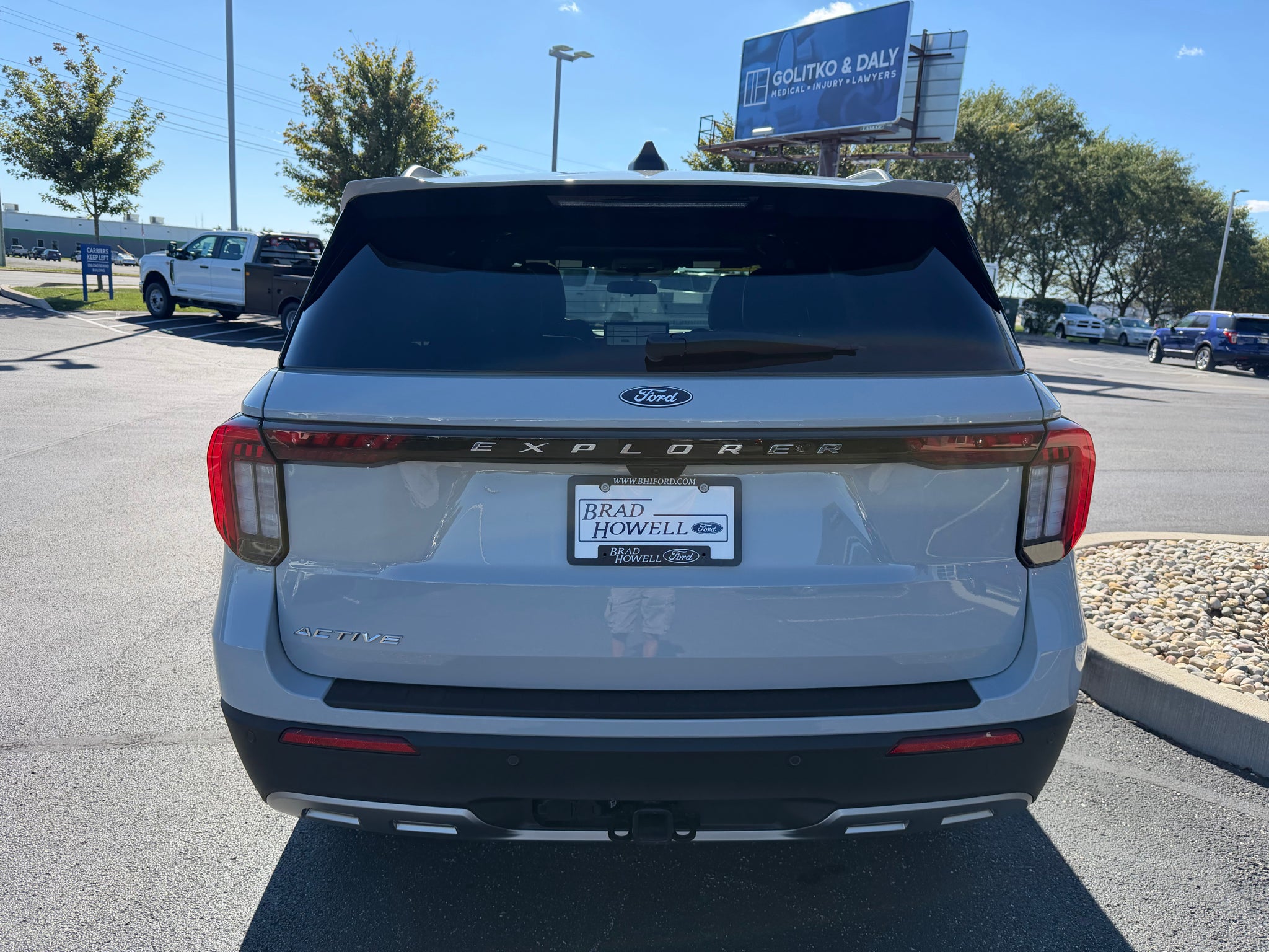 2027 Ford Explorer Active w/200A Pkg