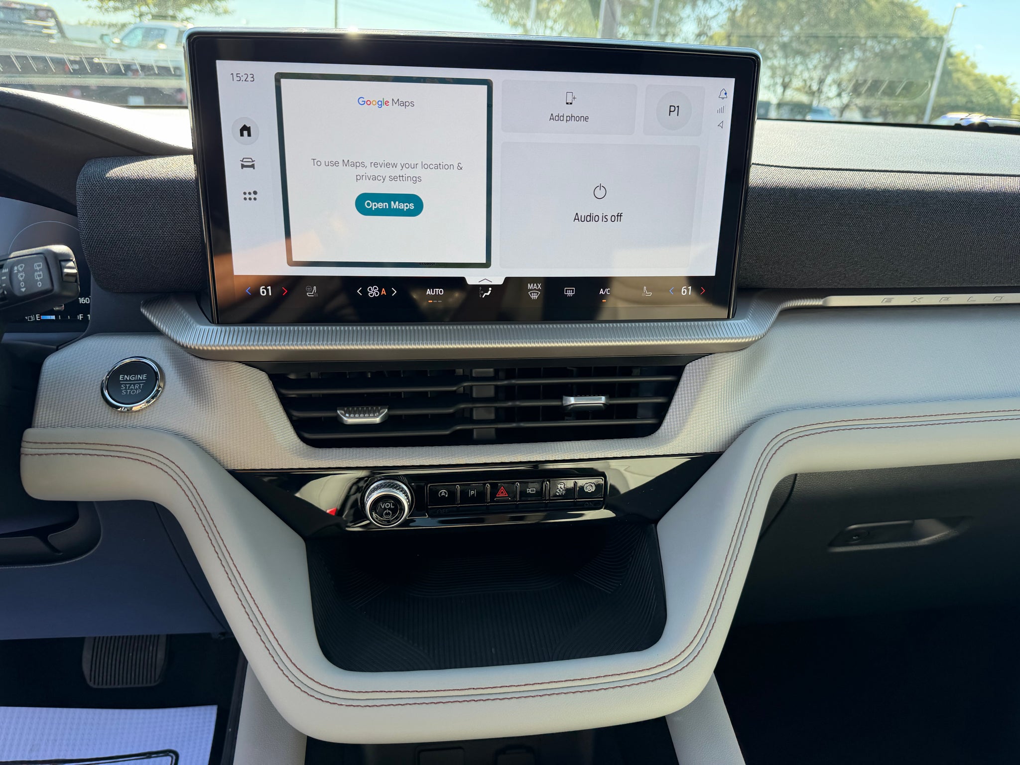 2027 Ford Explorer Active w/200A Pkg