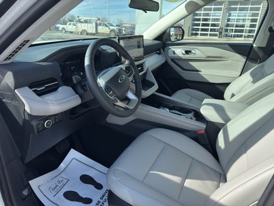 2026 Ford Explorer Active (200A)