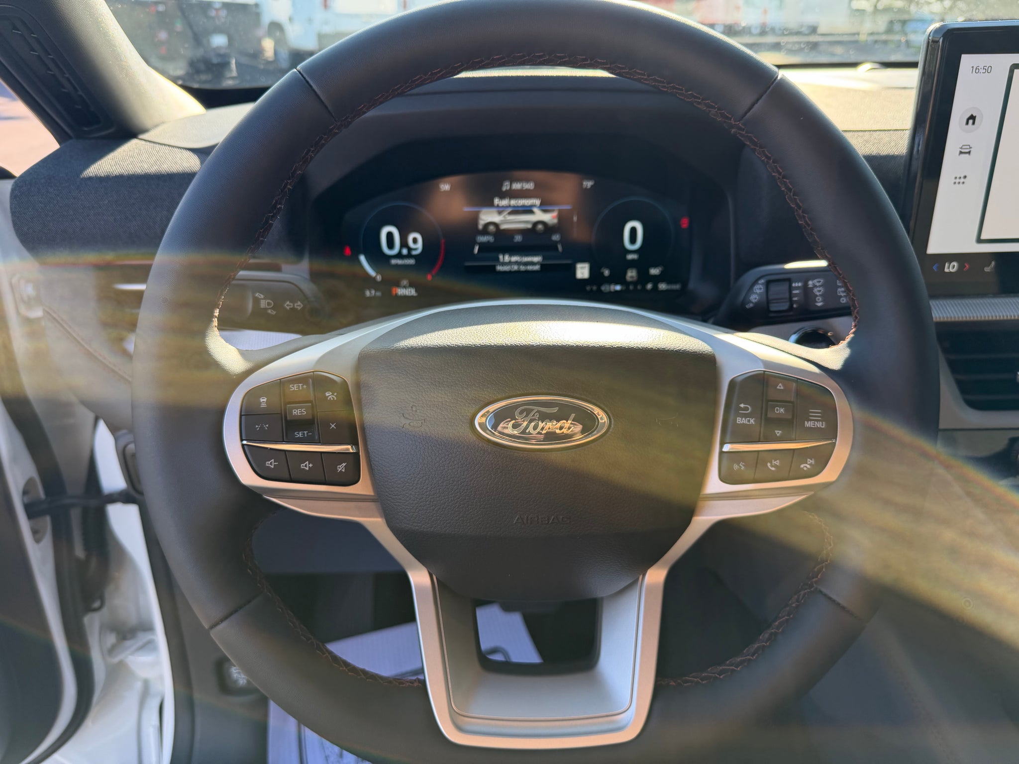 2027 Ford Explorer Active w/200A Pkg