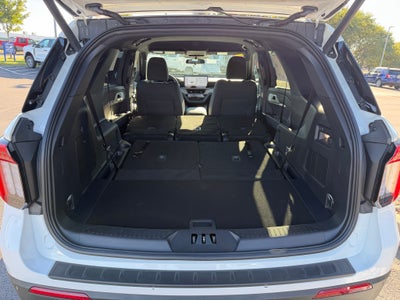 2027 Ford Explorer Active w/200A Pkg