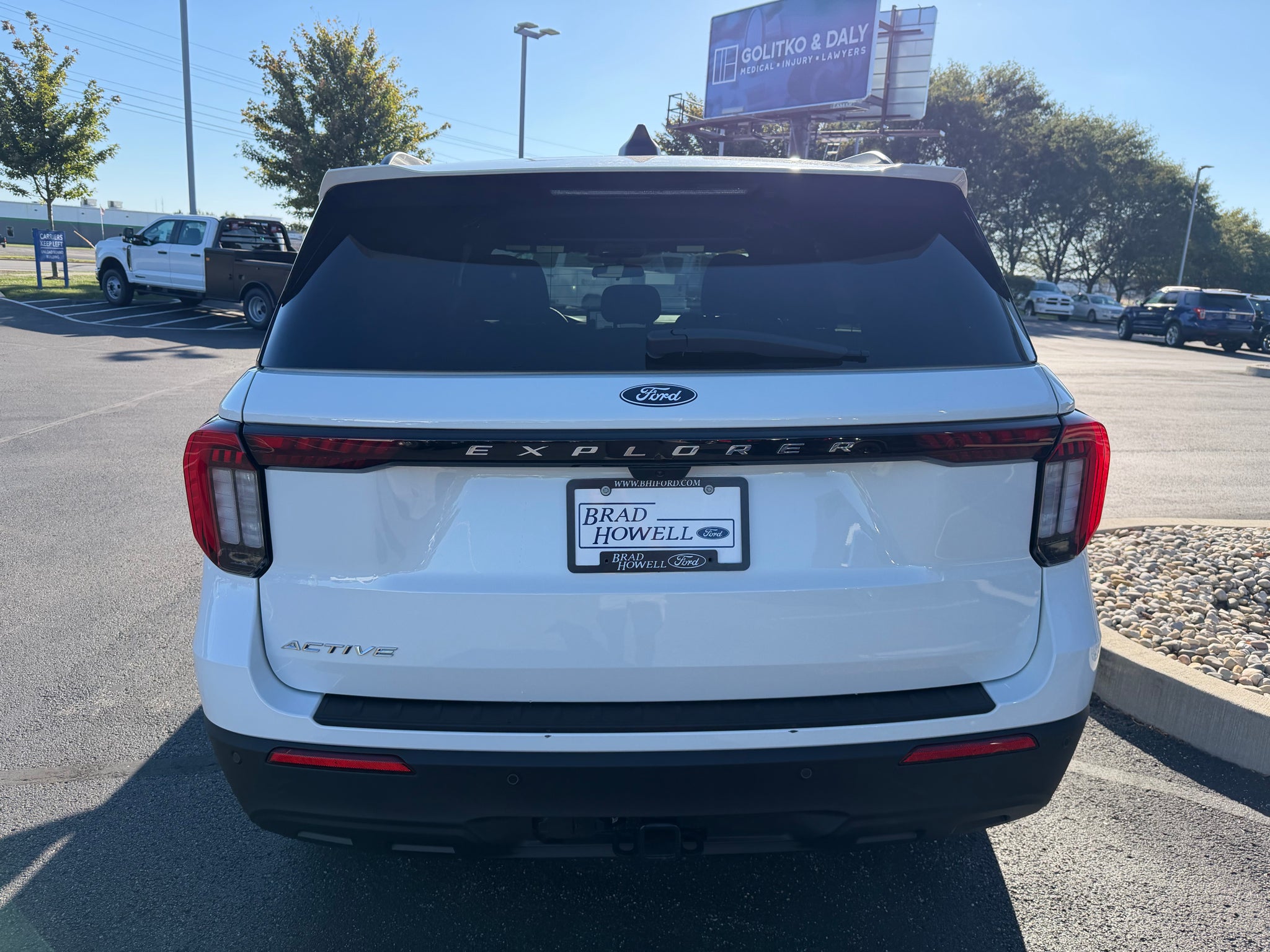 2027 Ford Explorer Active w/200A Pkg