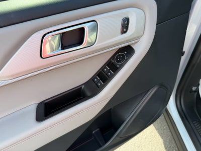 2026 Ford Explorer Active (200A)