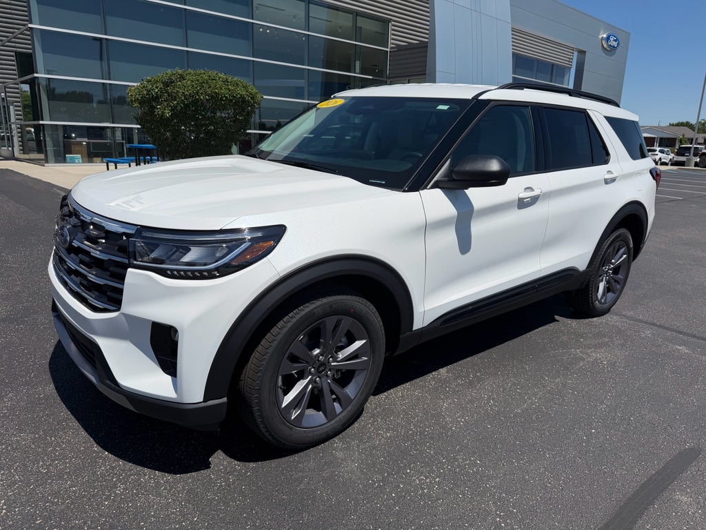 2026 Ford Explorer Active w/200A Pkg