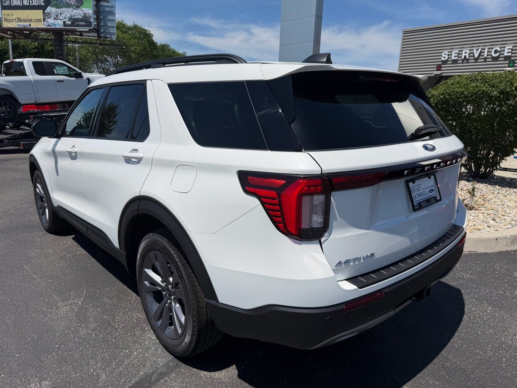 2026 Ford Explorer Active w/200A Pkg