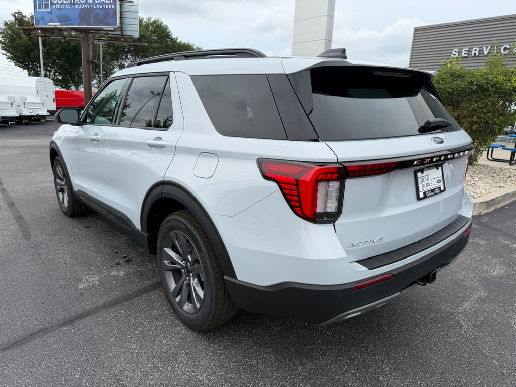 2026 Ford Explorer Active w/200A Pkg