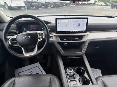 2025 Ford Explorer Active