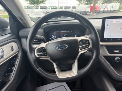2025 Ford Explorer Active