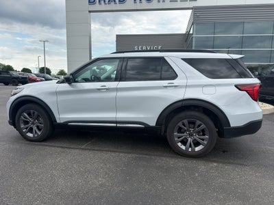 2025 Ford Explorer Active