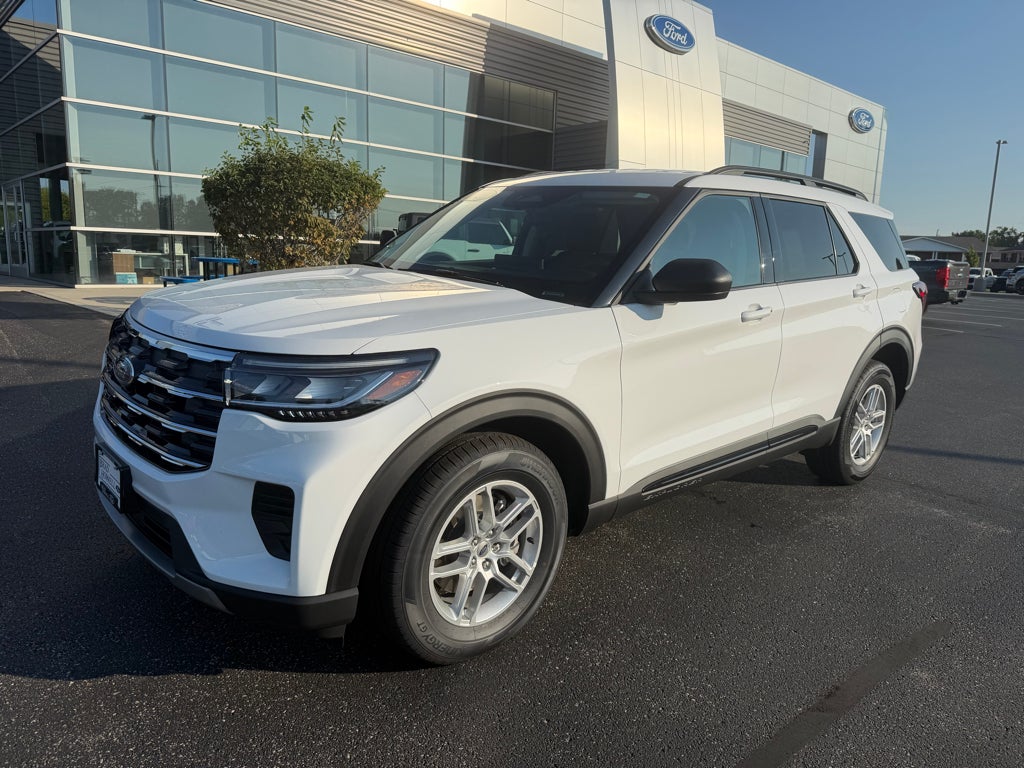 2026 Ford Explorer Active w/200A Pkg